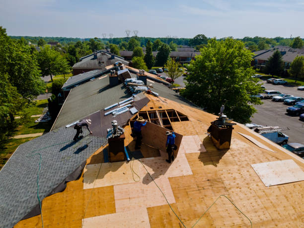 24/7 Emergency Flat Roof Repair experts in Elkhart Lake, WI